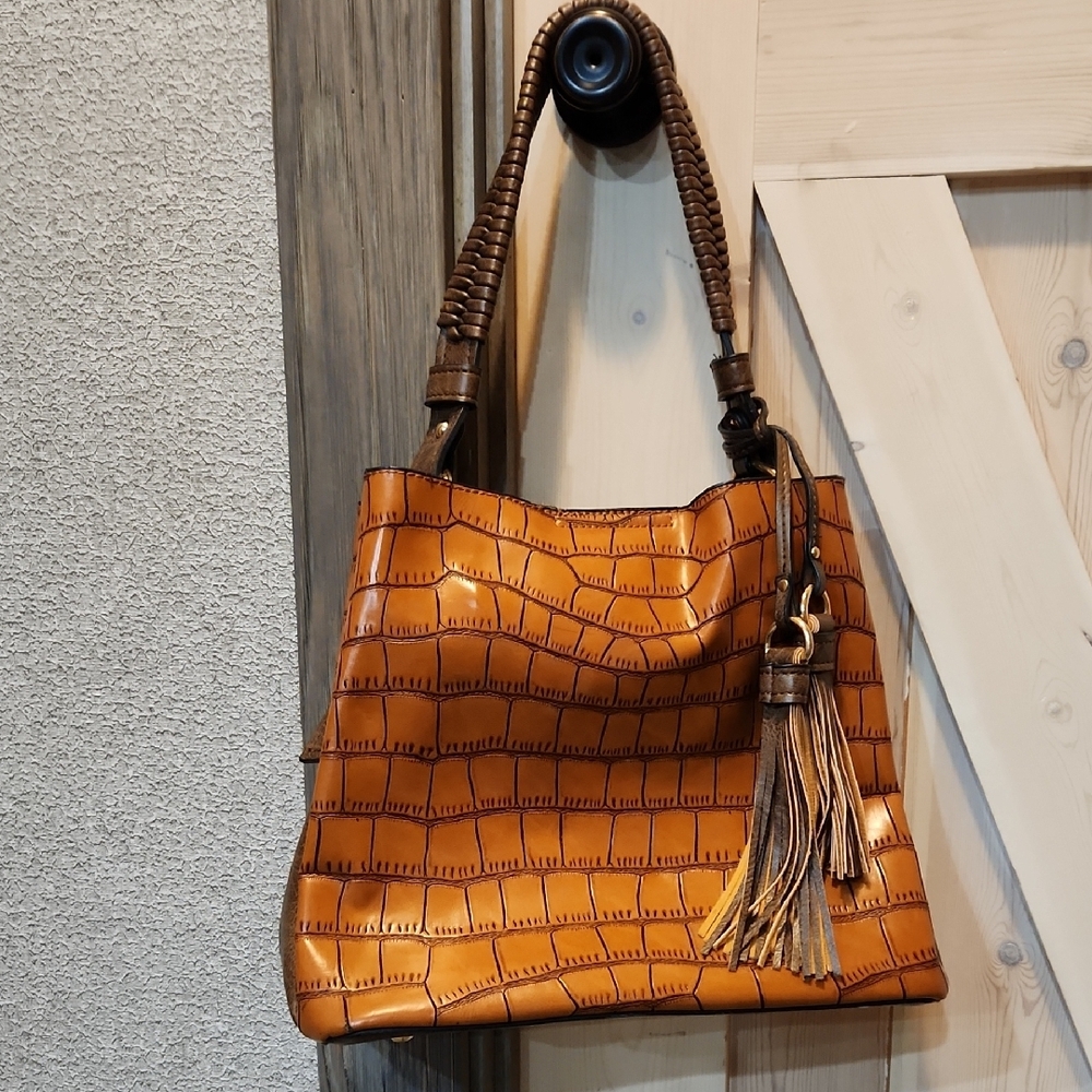 Jen & CO Brown Croc-Embossed Tote Bag